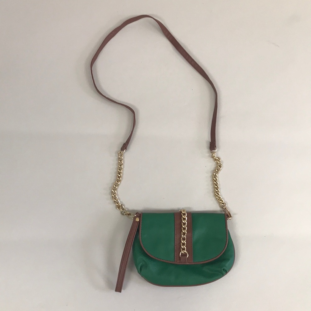 Handbag/cross body gold chain bag
